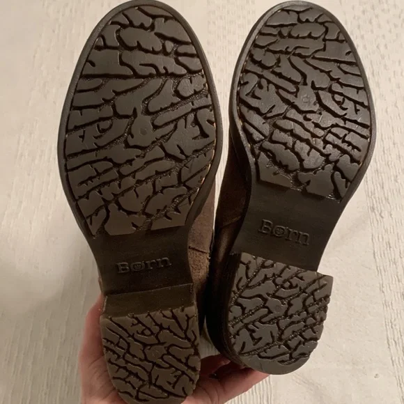 New Born leather boots with Aztec design - Picture 7 of 7